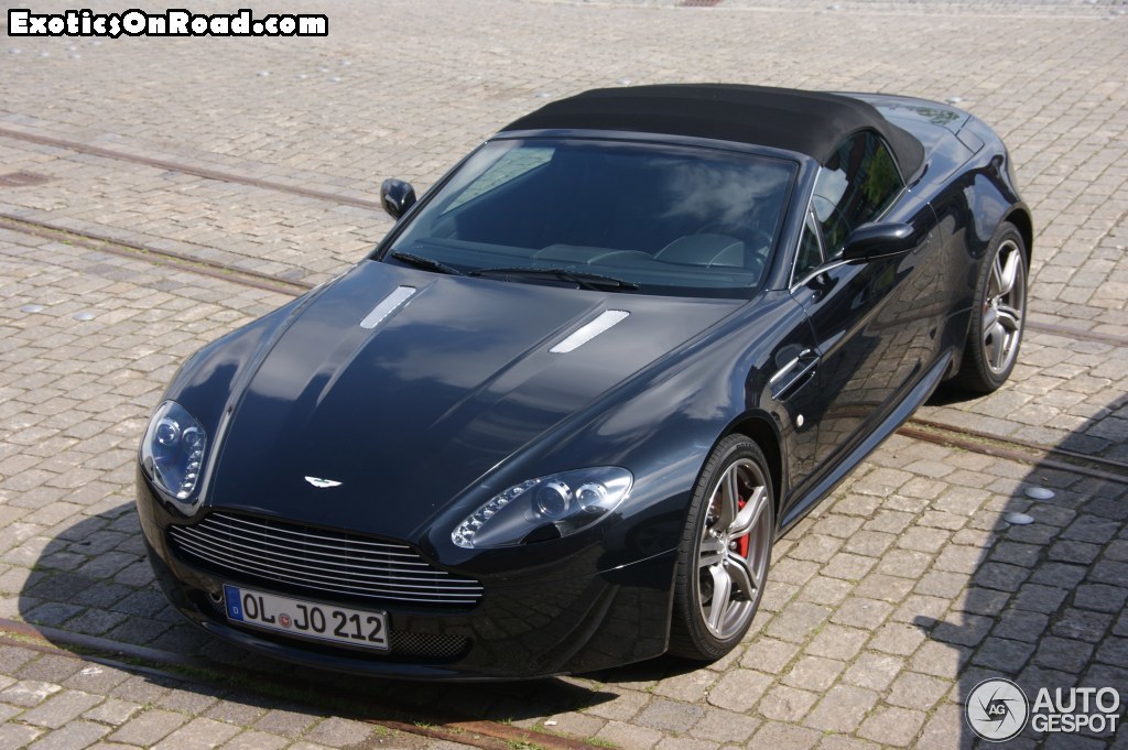 Aston Martin V8 Vantage N400 Roadster