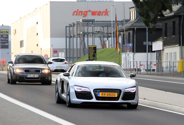 Audi R8 2013