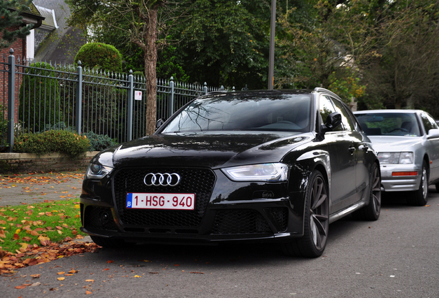 Audi RS4 Avant B8