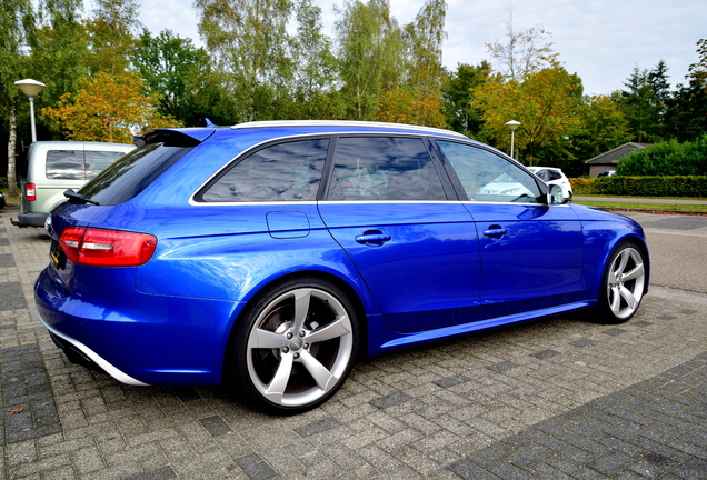 Audi RS4 Avant B8