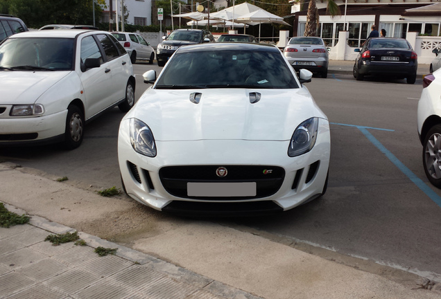 Jaguar F-TYPE S Coupé