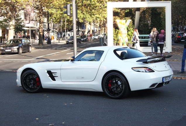 Mercedes-Benz SLS AMG GT Final Edition