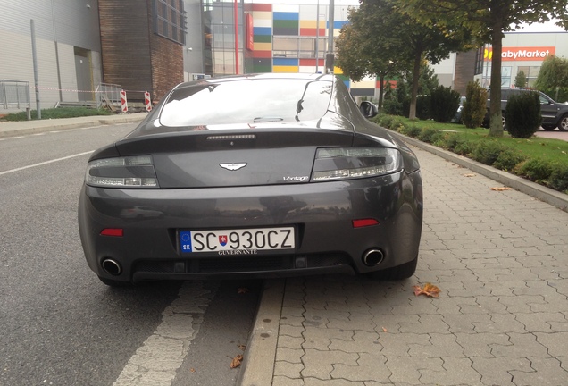 Aston Martin V8 Vantage