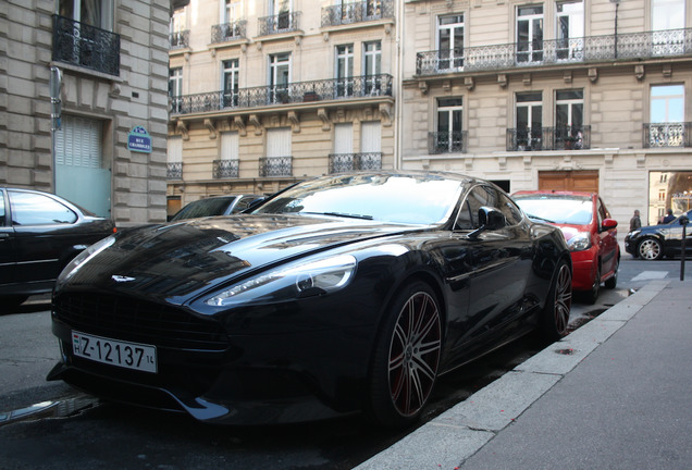 Aston Martin Vanquish 2013