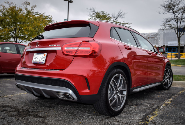 Mercedes-Benz GLA 45 AMG X156