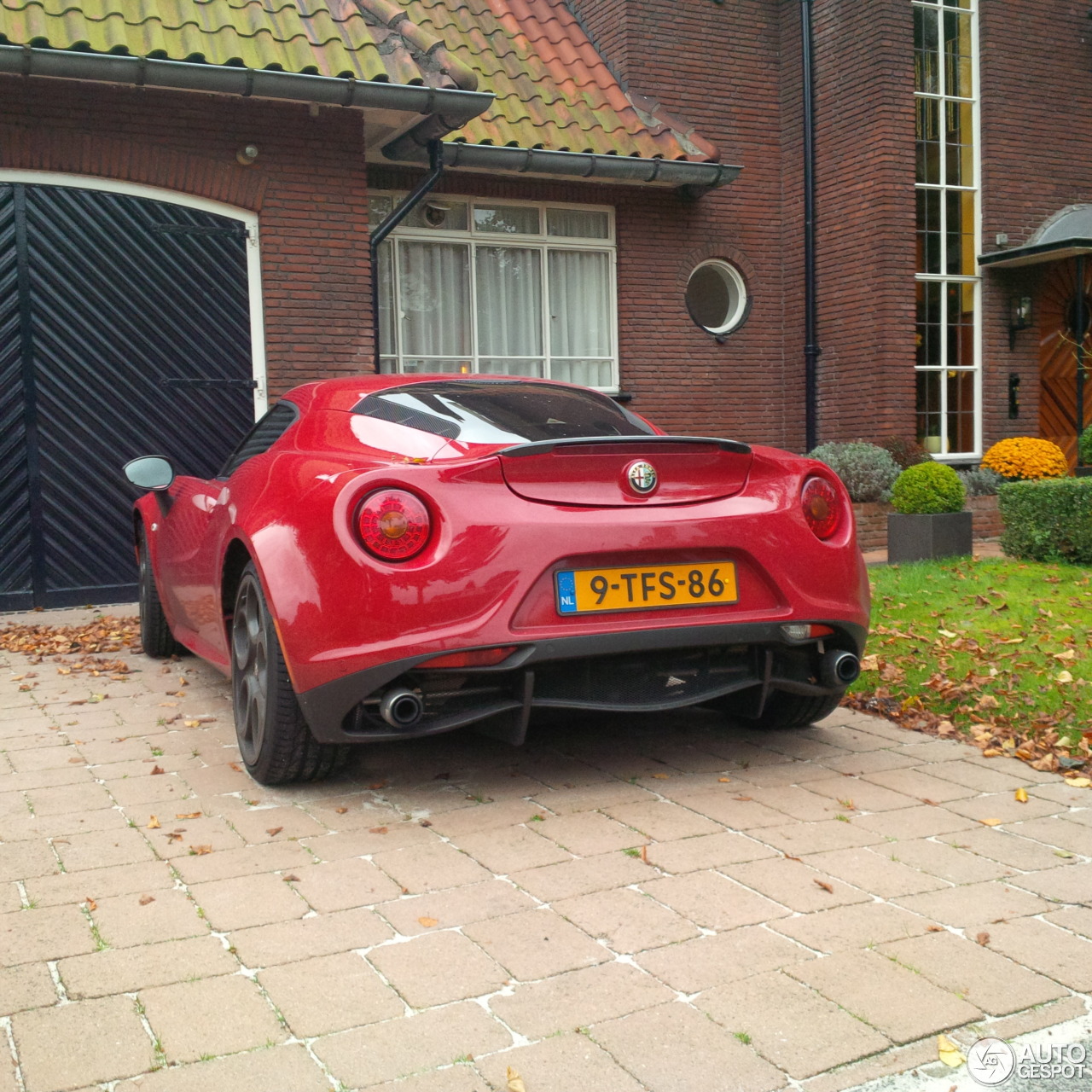 Alfa Romeo 4C Launch Edition