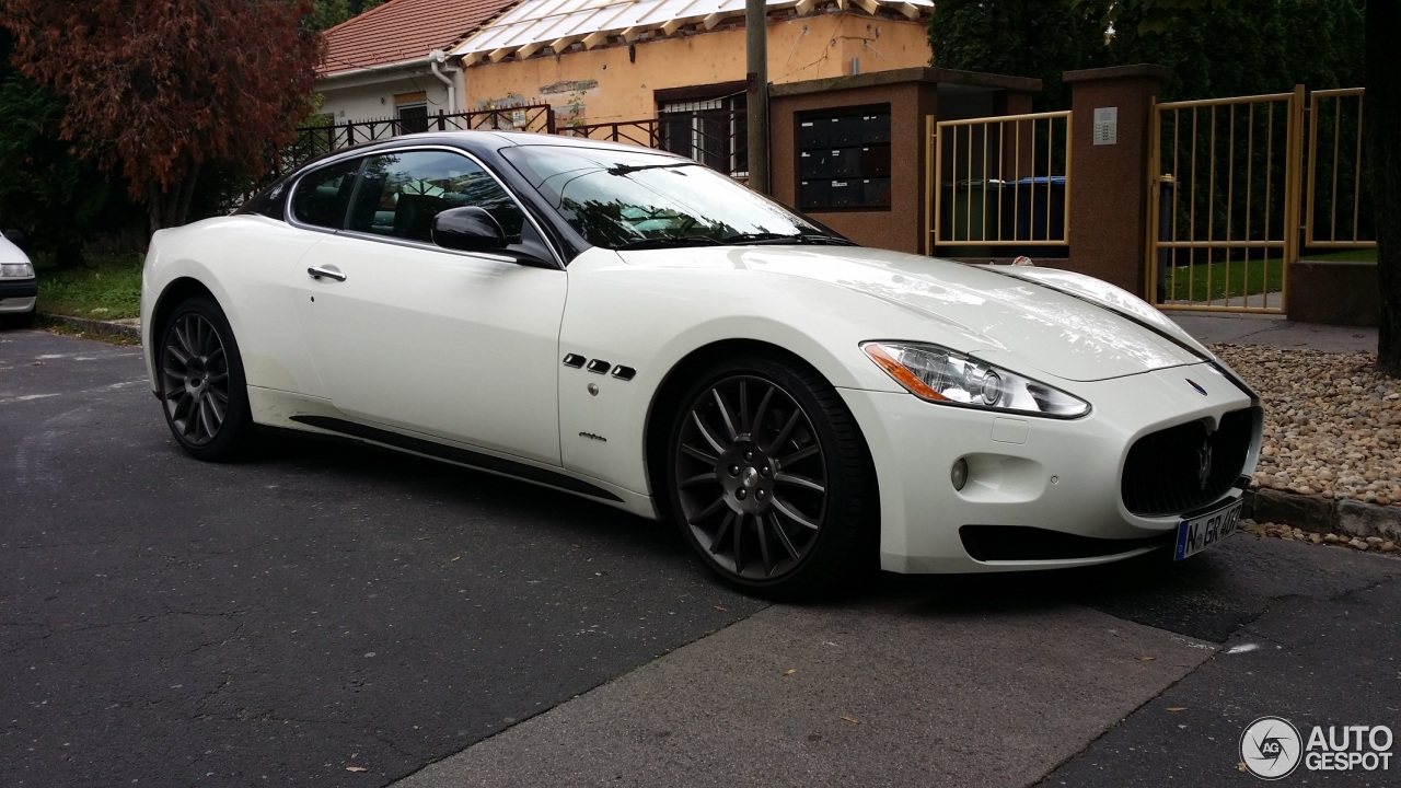 Maserati GranTurismo S Automatic