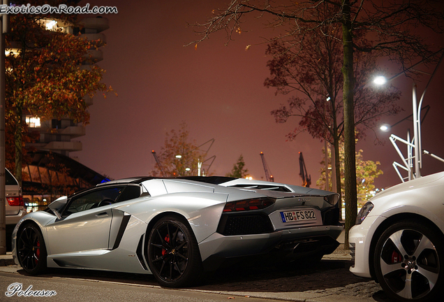 Lamborghini Aventador LP700-4 Roadster