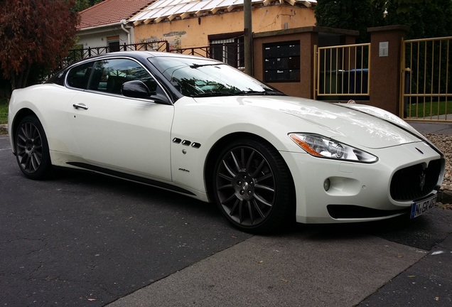 Maserati GranTurismo S Automatic