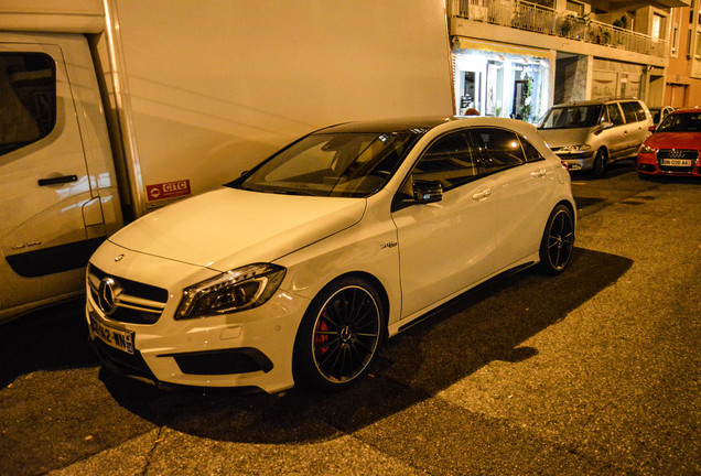 Mercedes-Benz A 45 AMG