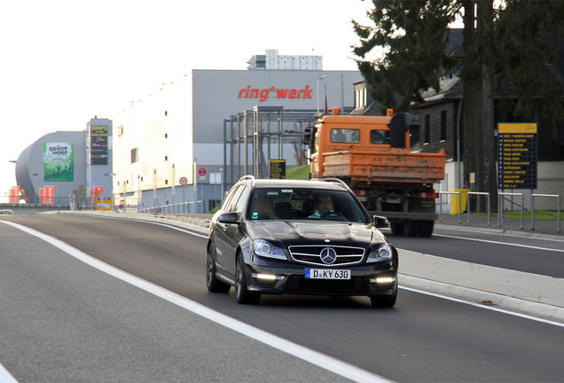 Mercedes-Benz C 63 AMG Estate 2012