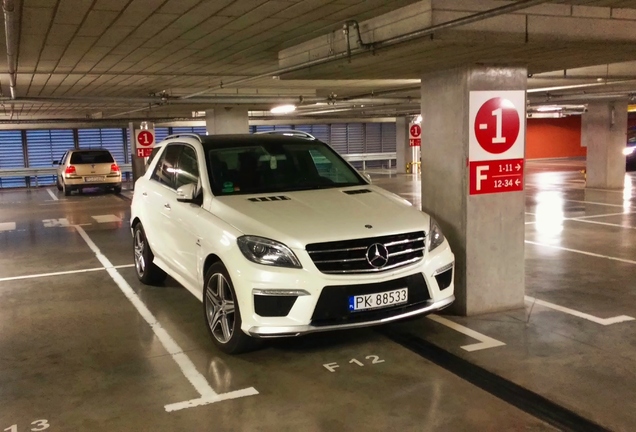 Mercedes-Benz ML 63 AMG W166