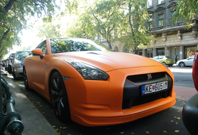 Nissan GT-R