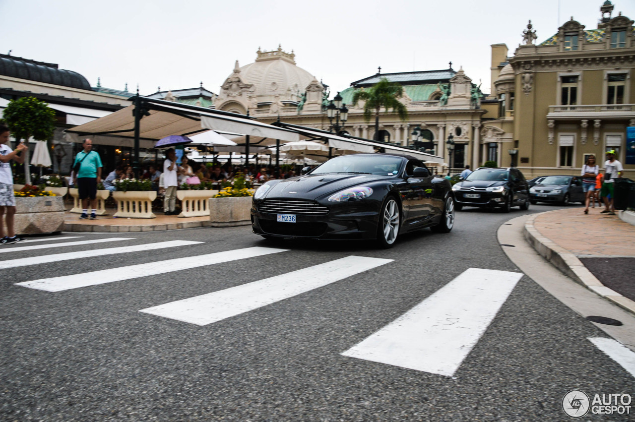 Aston Martin DBS Volante