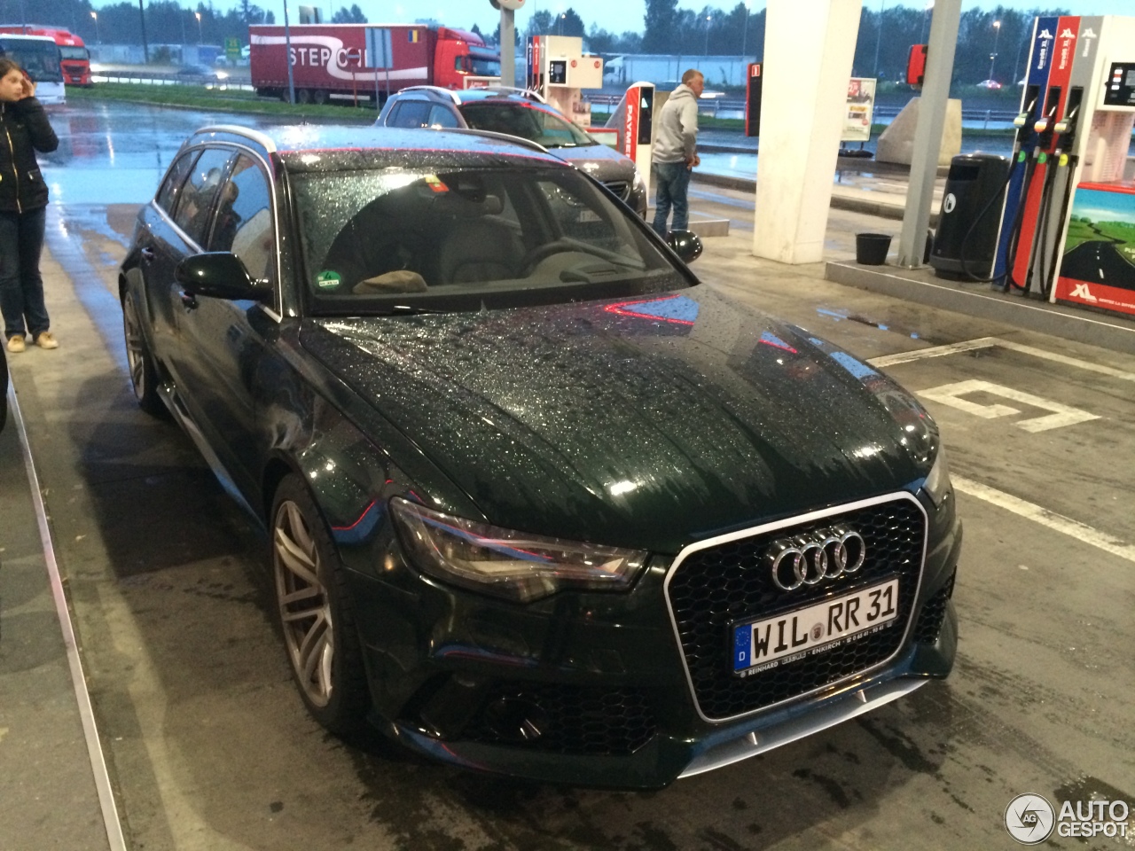 Audi RS6 Avant C7