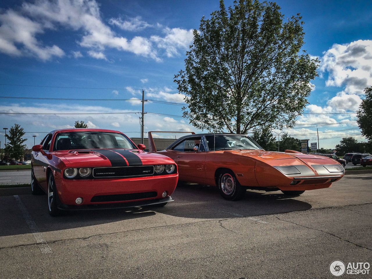 Dodge Challenger SRT-8 392