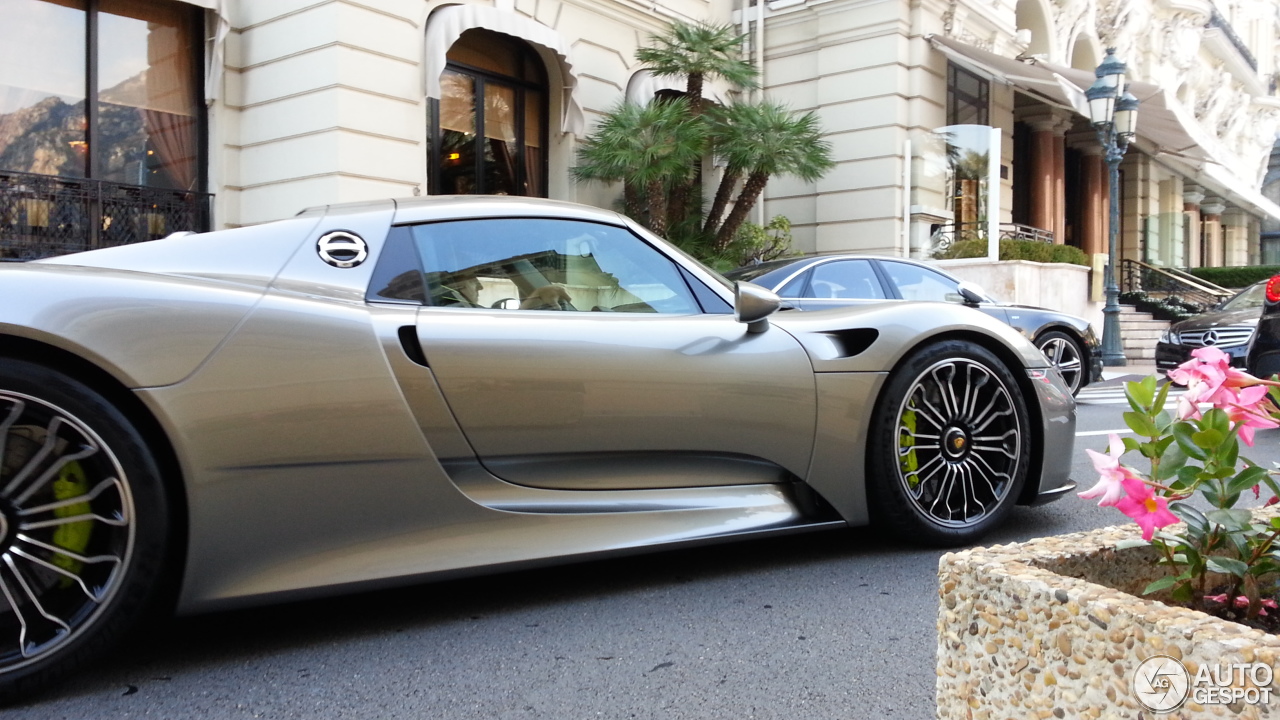 Porsche 918 Spyder