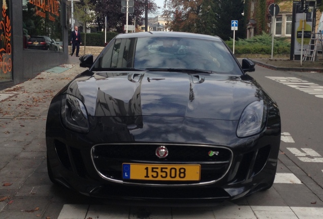 Jaguar F-TYPE R Coupé