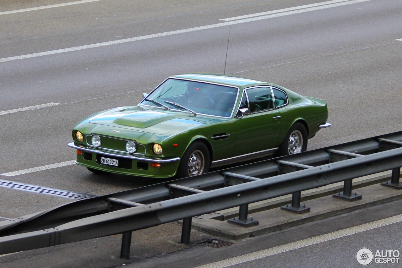 Aston Martin V8 Vantage Series 1 'Flip Tail'