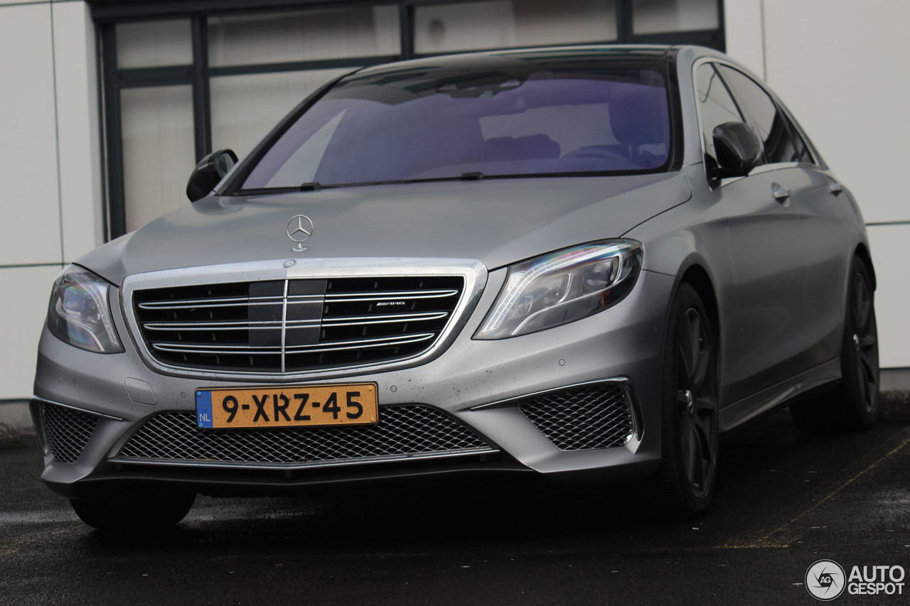 Mercedes-Benz S 65 AMG V222