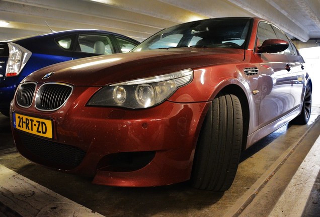 BMW M5 E60 2005