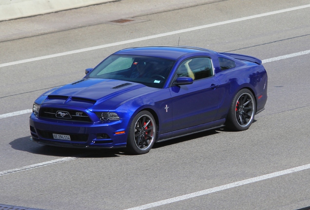 Ford Mustang GT 2013