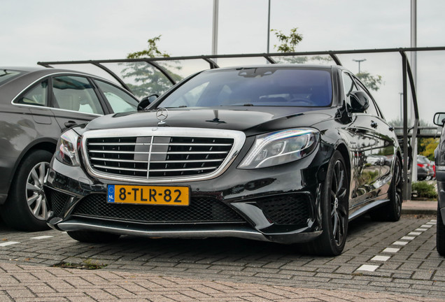 Mercedes-Benz S 63 AMG V222