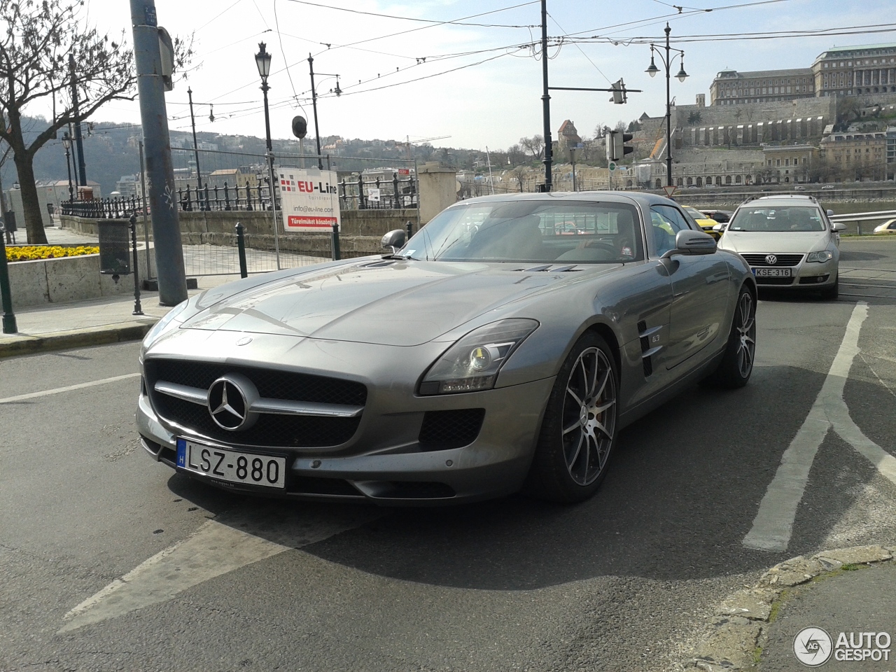 Mercedes-Benz SLS AMG