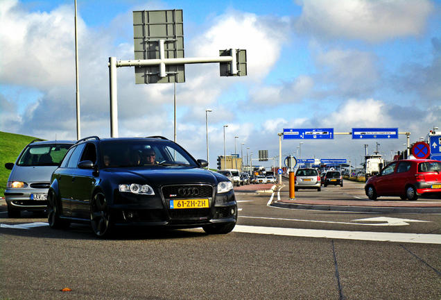 Audi RS4 Avant B7