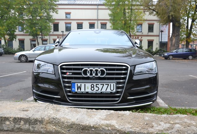 Audi S8 D4