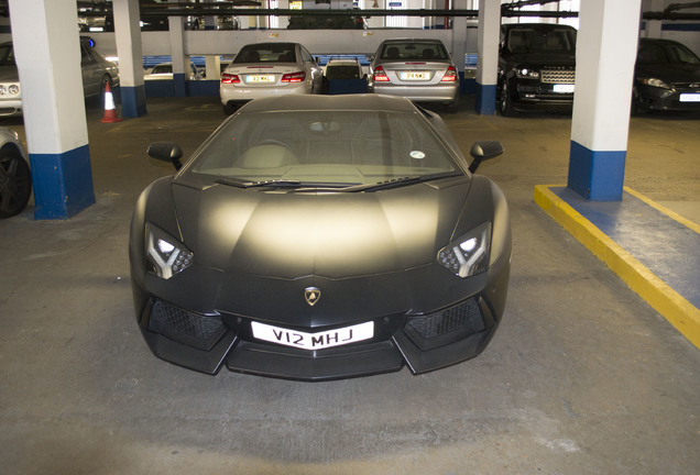 Lamborghini Aventador LP700-4