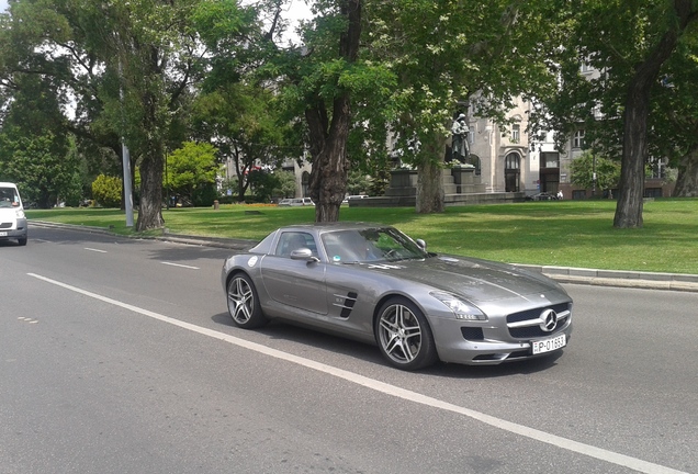 Mercedes-Benz SLS AMG