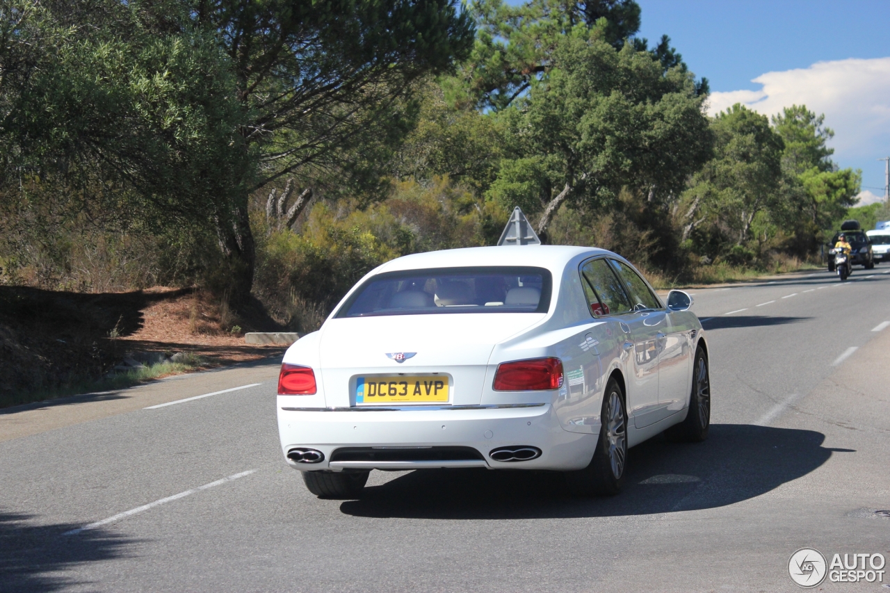 Bentley Flying Spur V8