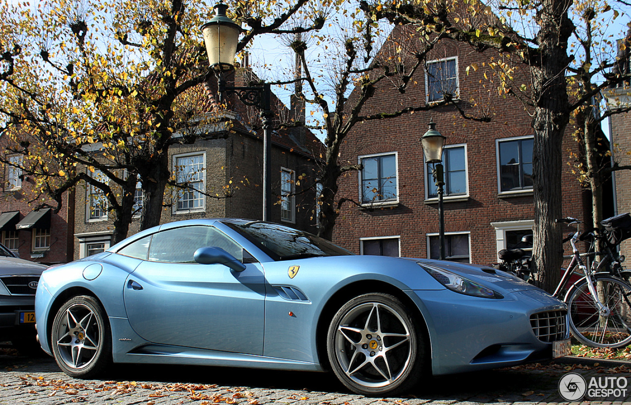 Ferrari California