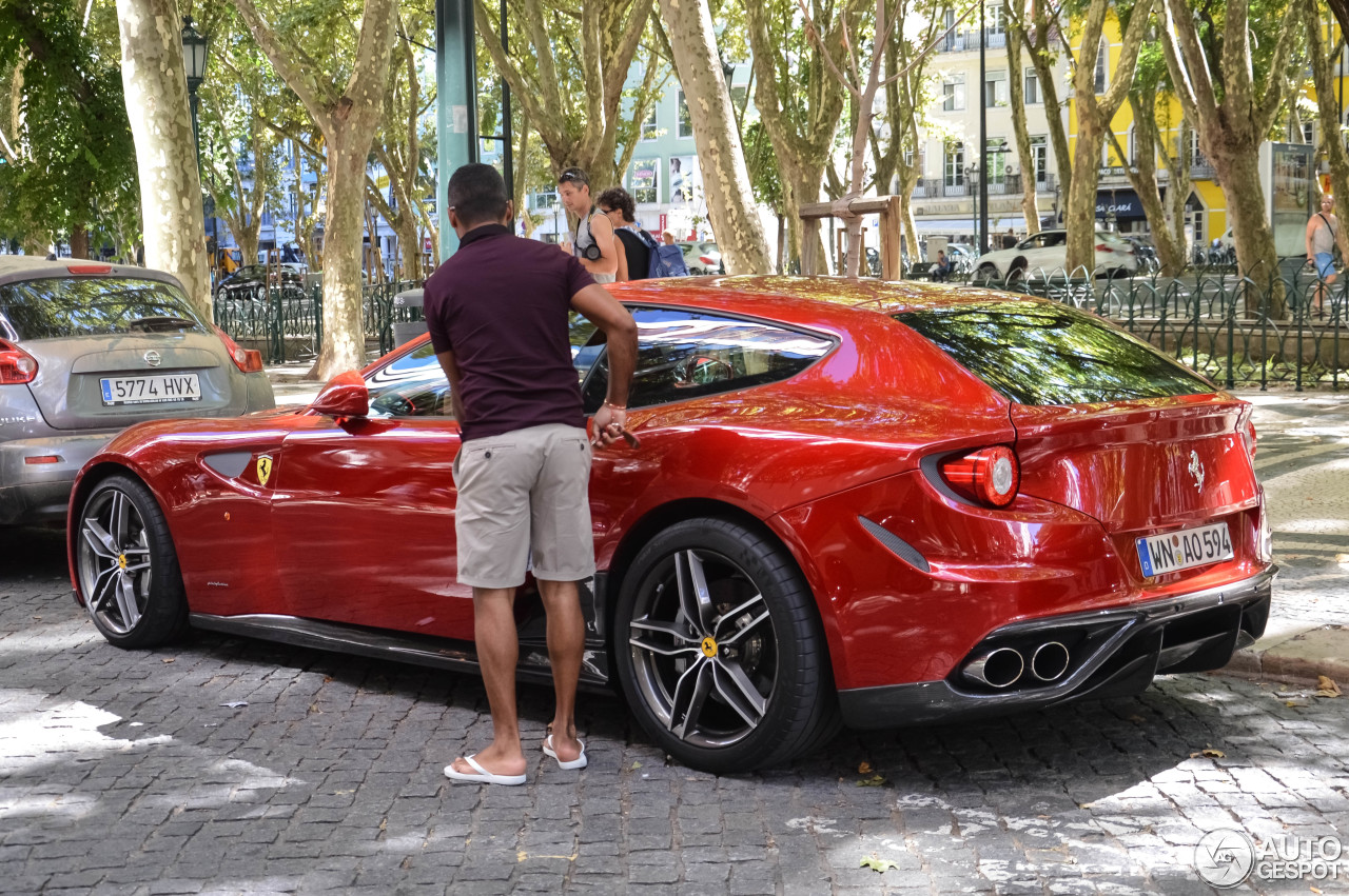 Ferrari FF