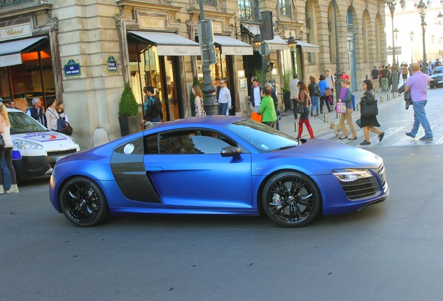 Audi R8 V10 Plus 2013