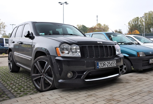 Jeep Grand Cherokee SRT-8 2005