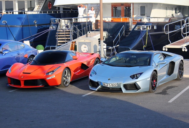 Lamborghini Aventador LP700-4 Roadster