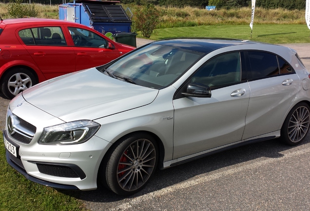 Mercedes-Benz A 45 AMG