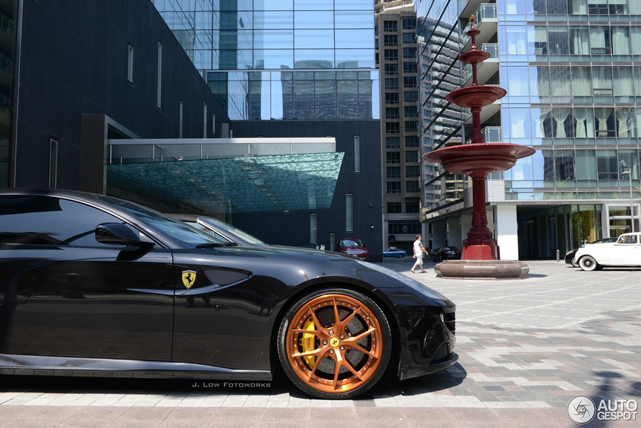 Ferrari FF