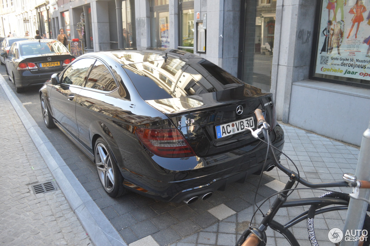 Mercedes-Benz C 63 AMG Coupé