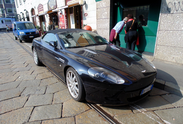 Aston Martin DB9 Volante