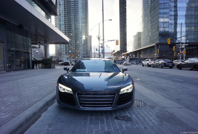 Audi R8 V10 2013