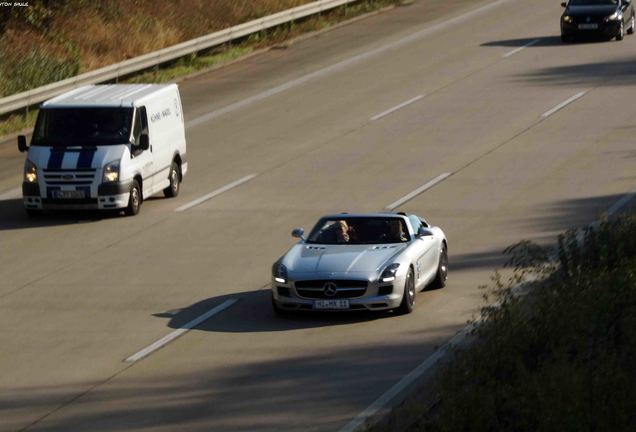 Mercedes-Benz SLS AMG Roadster