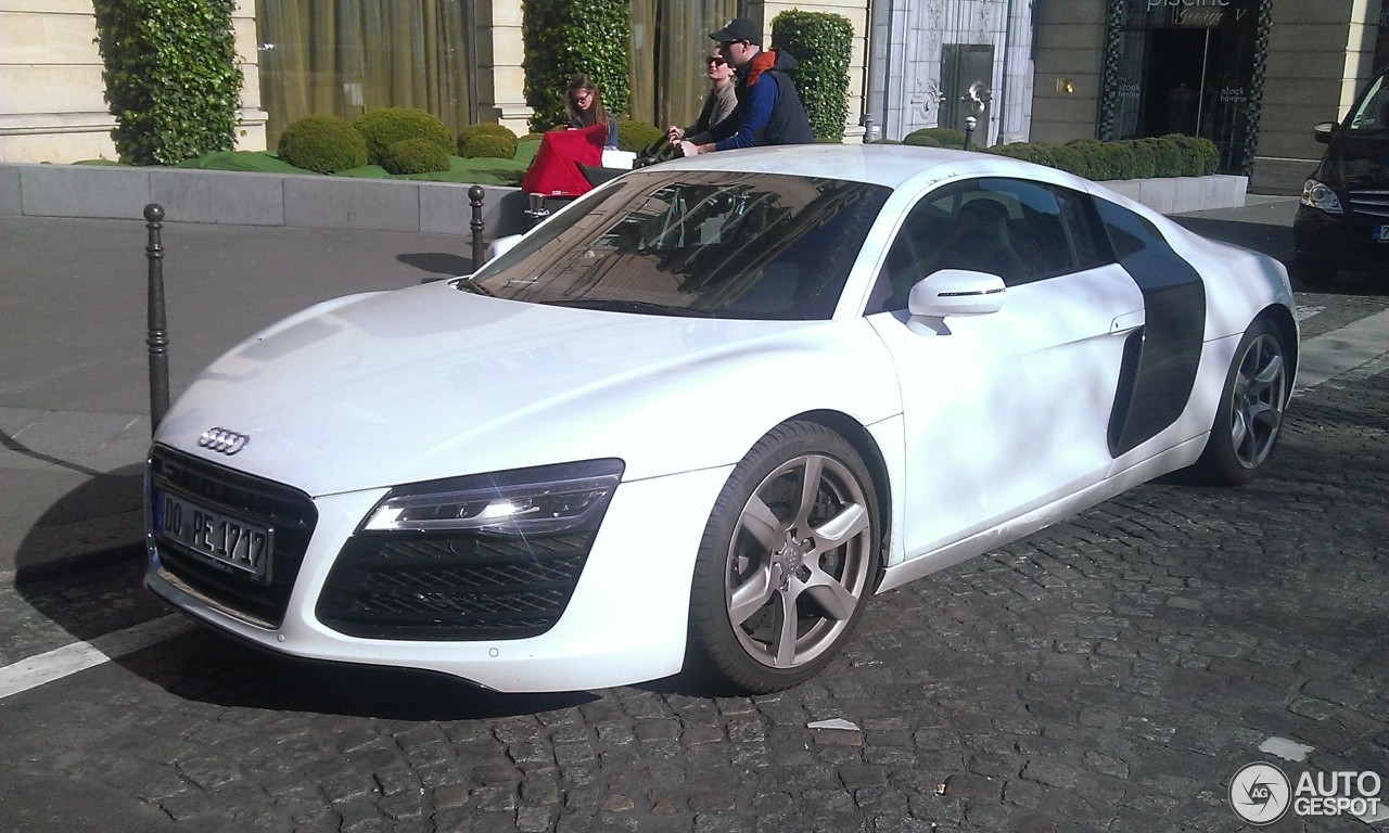 Audi R8 2013