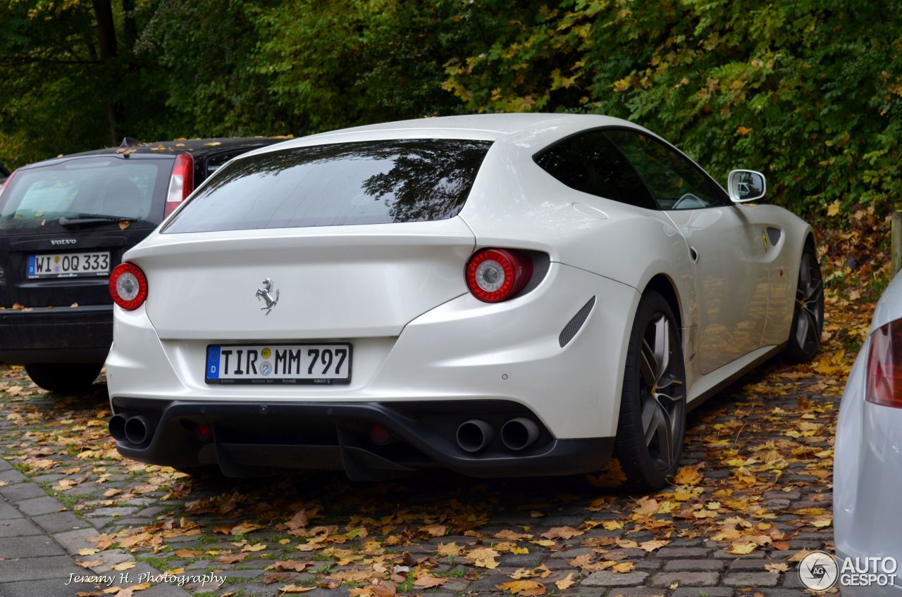 Ferrari FF