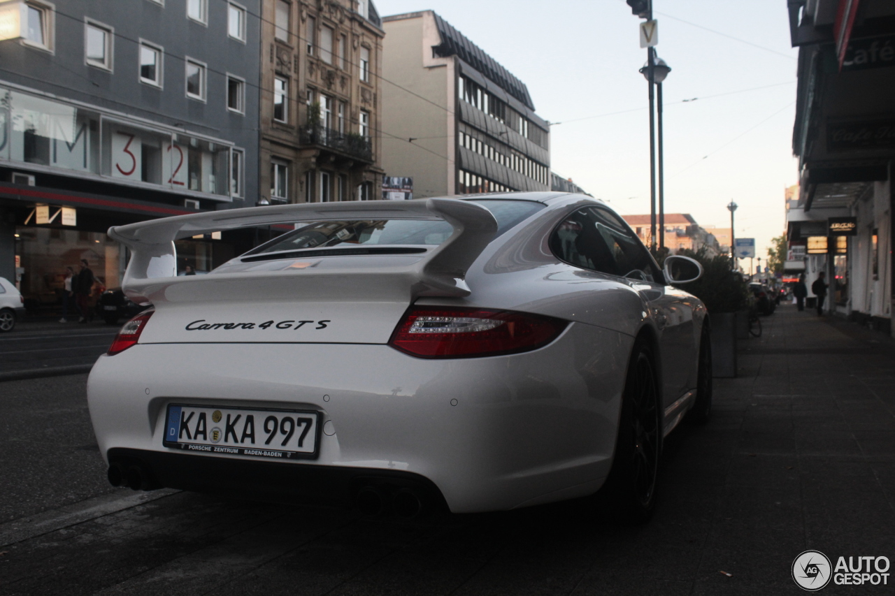 Porsche 997 Carrera 4 GTS