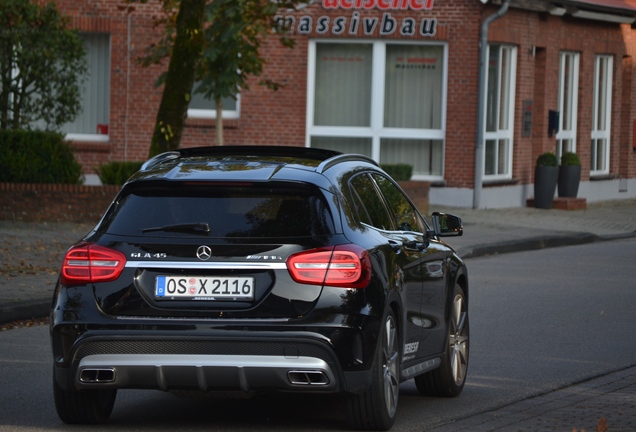 Mercedes-Benz GLA 45 AMG X156