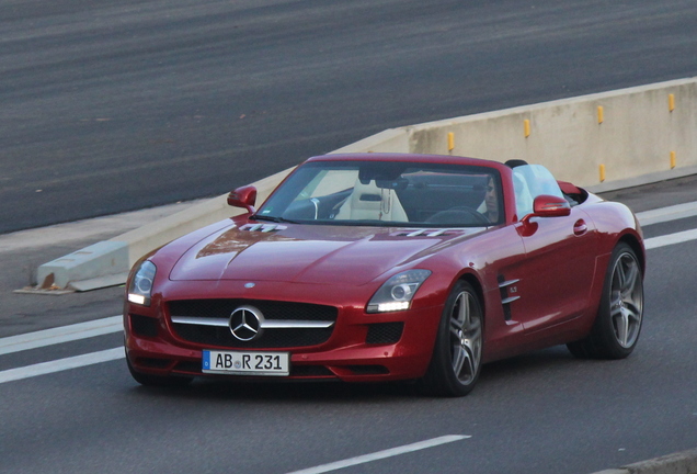 Mercedes-Benz SLS AMG Roadster