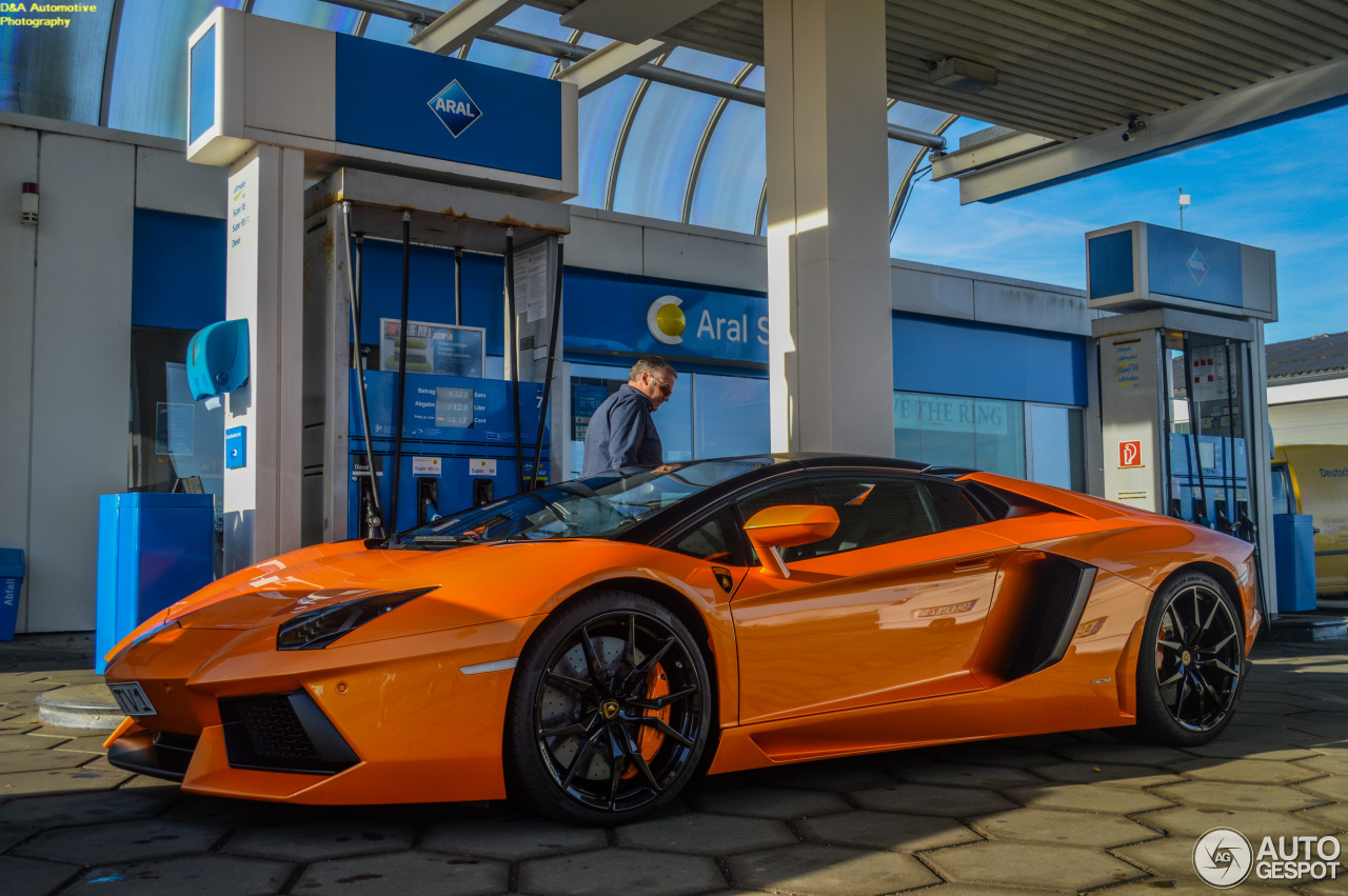 Lamborghini Aventador LP700-4 Roadster